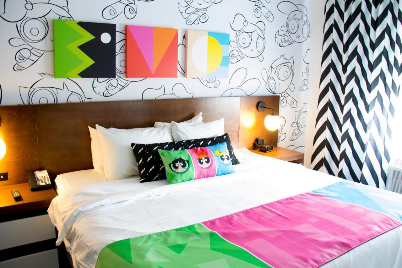 Cartoon Network Hotel Smoketown (Lancaster County)
